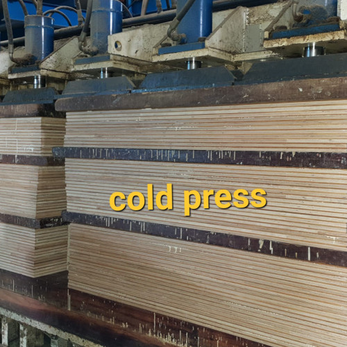 Fabrication Parquet Teck Contrecollé - cold press