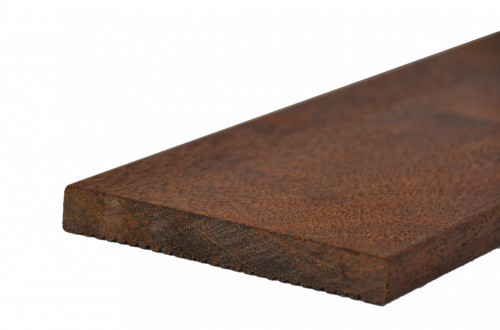 Lame de terrasse Merbau en bois lisse de couleur brun/rouge