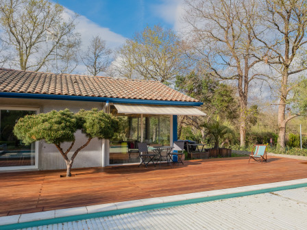 Terrasse en lames merbau drop - landes